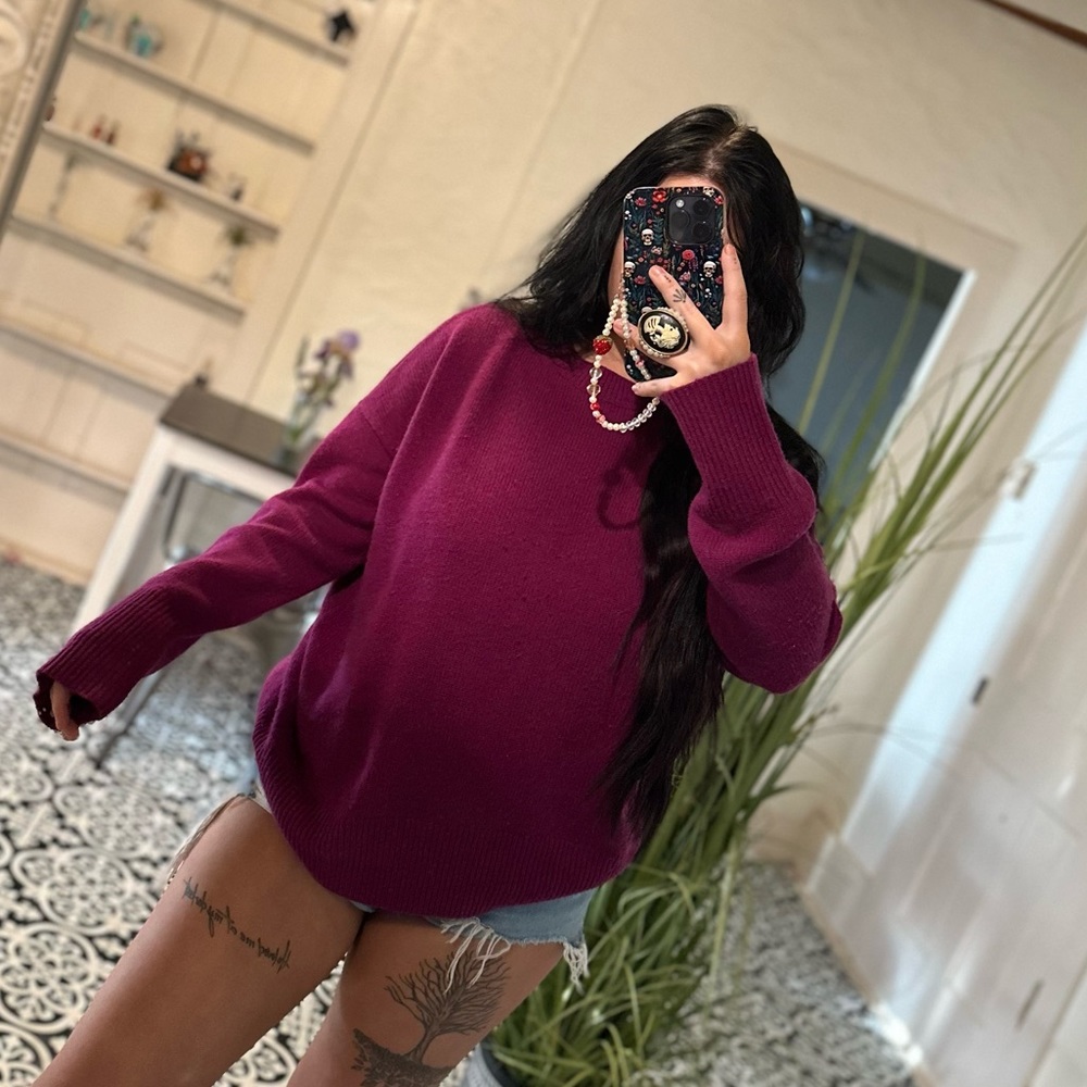 Theory sweater